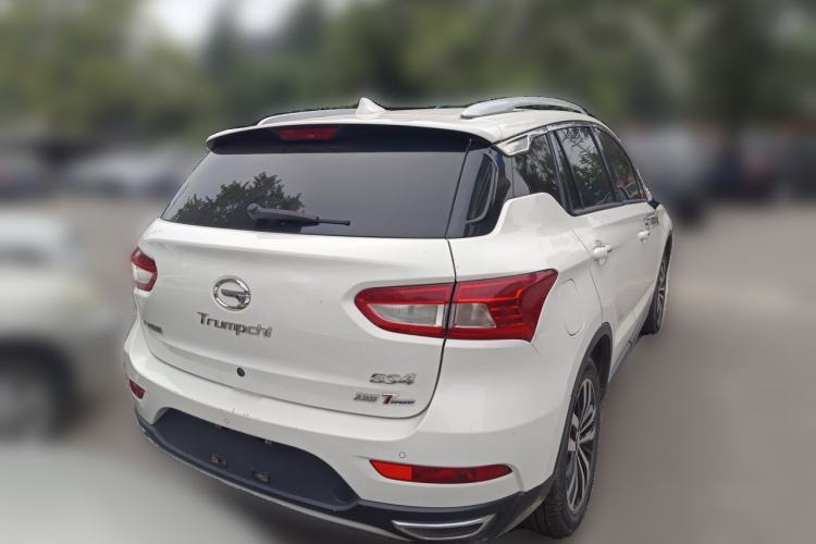 Used GAC Trumpchi GS4 2015 200T G-DCT Luxury Edition Rear Right 45 Deg