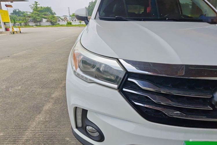 Used GAC Trumpchi GS4 2015 200T Manual Luxury Edition Right Front Headlight