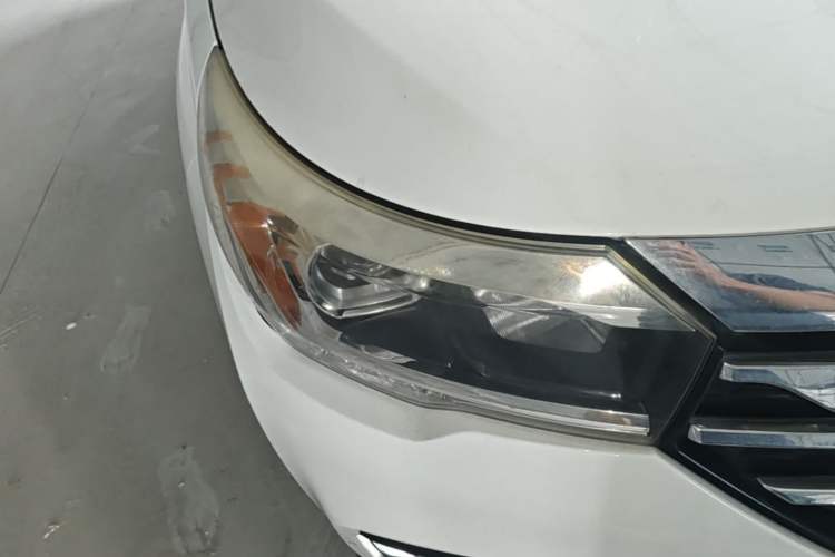 Used GAC Trumpchi GS4 2015 200T G-DCT Elite Edition Right Front Headlight