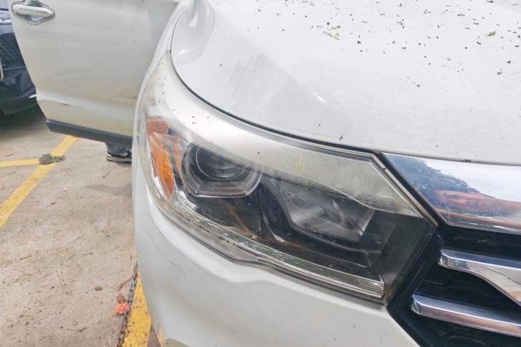 Used GAC Trumpchi GS4 2015 200T G-DCT Comfort Edition Right Front Headlight