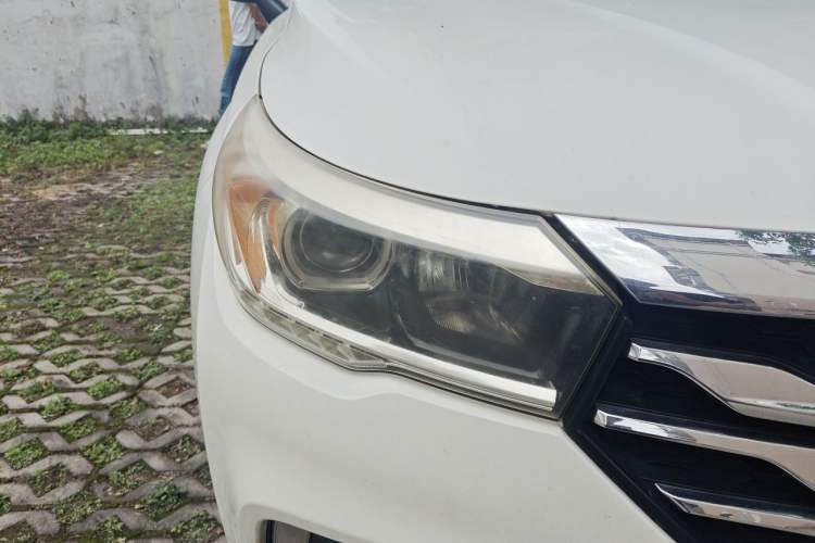 Used GAC Trumpchi GS4 2015 200T G-DCT Luxury Edition Right Front Headlight