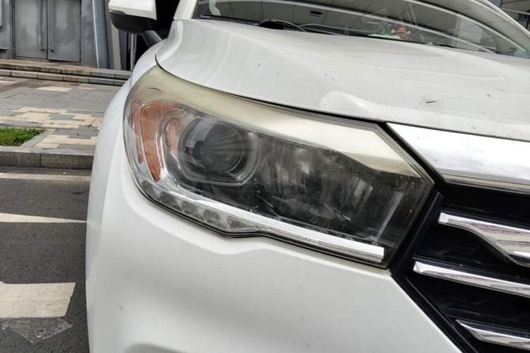 Used GAC Trumpchi GS4 2015 200T G-DCT Elite Edition Right Front Headlight