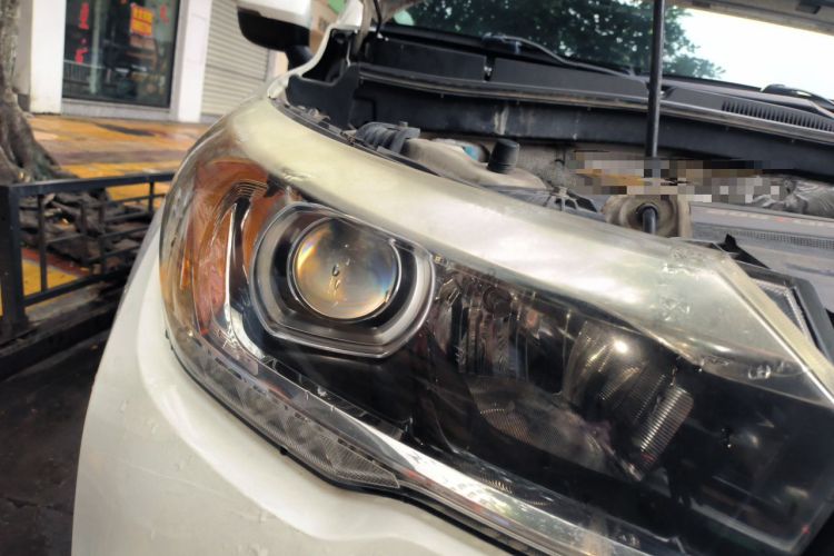 Used GAC Trumpchi GS4 2015 200T G-DCT Luxury Edition Right Front Headlight