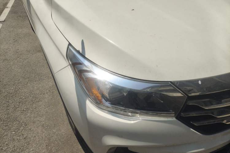 Used GAC Trumpchi GS4 2015 200T Manual Luxury Edition Right Front Headlight