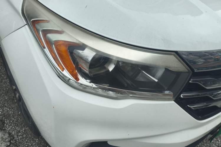 Used GAC Trumpchi GS4 2015 200T G-DCT Luxury Edition Right Front Headlight