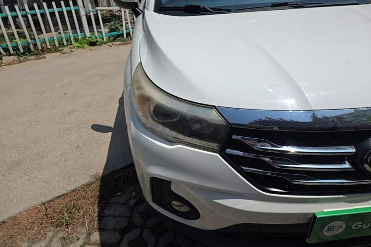 Used GAC Trumpchi GS4 2015 200T Manual Elite Edition Right Front Headlight
