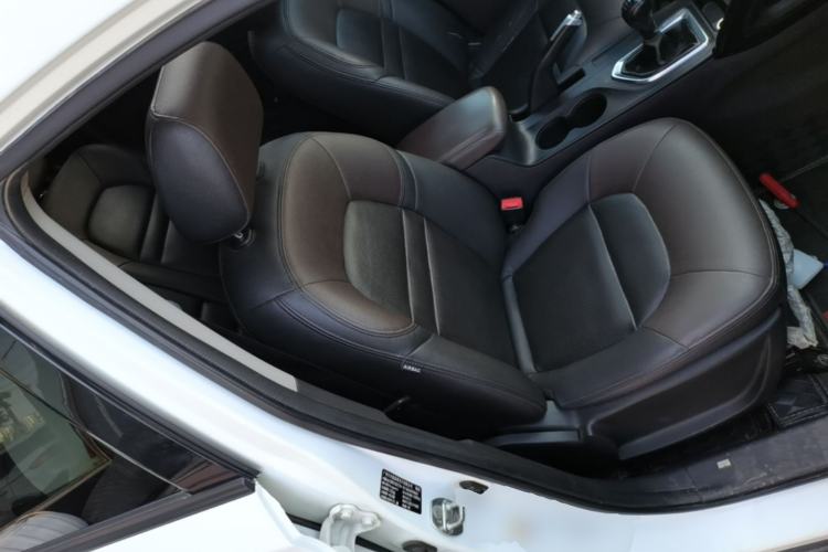 Used GAC Trumpchi GS4 2015 200T Manual Luxury Edition Right Front Seat