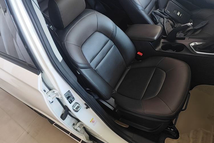 Used GAC Trumpchi GS4 2015 200T G-DCT Luxury Edition Right Front Seat