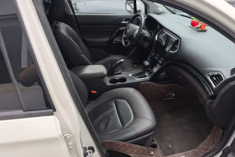 Used GAC Trumpchi GS4 2015 200T G-DCT Luxury Edition Right Front Seat