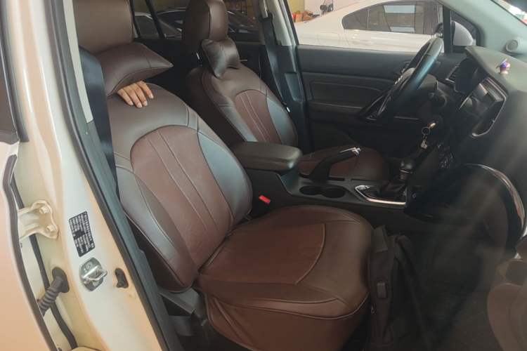 Used GAC Trumpchi GS4 2015 200T G-DCT Comfort Edition Right Front Seat