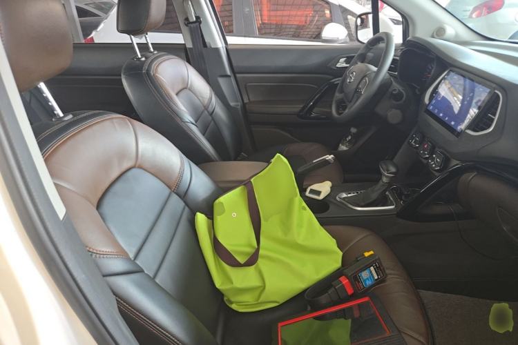 Used GAC Trumpchi GS4 2015 200T G-DCT Elite Edition Right Front Seat