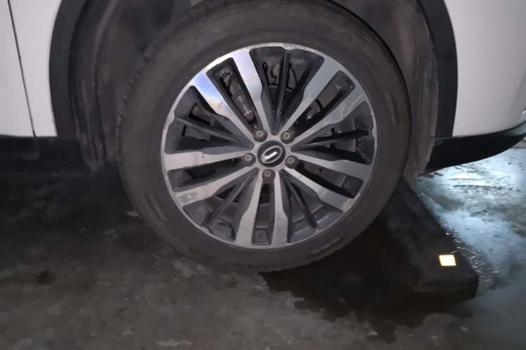 Used GAC Trumpchi GS4 2015 200T G-DCT Luxury Edition Right Front Wheel Hub