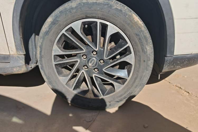 Used GAC Trumpchi GS4 2015 200T Manual Elite Edition Right Front Wheel Hub