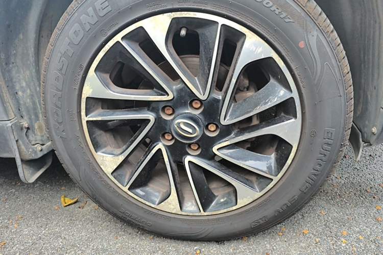 Used GAC Trumpchi GS4 2015 200T G-DCT Elite Edition Right Front Wheel Hub