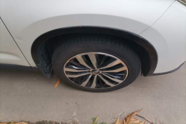 Used GAC Trumpchi GS4 2015 200T G-DCT Luxury Edition Right Front Wheel Hub