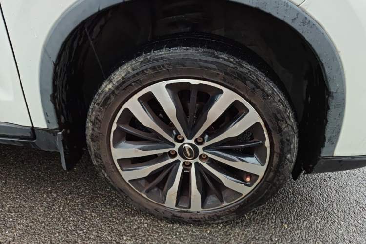 Used GAC Trumpchi GS4 2015 200T G-DCT Luxury Edition Right Front Wheel Hub