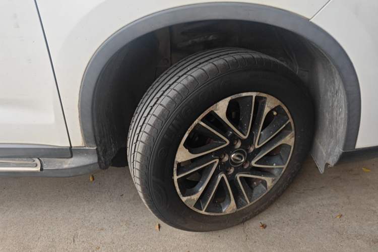Used GAC Trumpchi GS4 2015 200T Manual Luxury Edition Right Front Wheel Hub