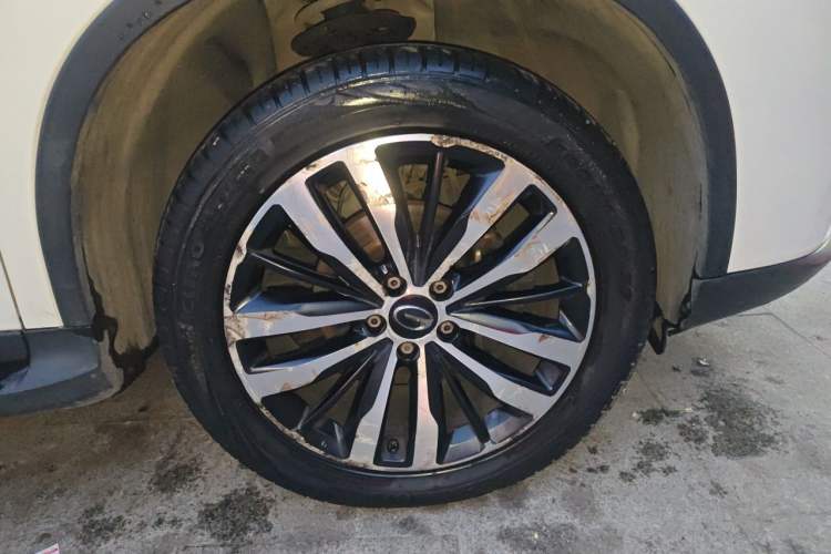 Used GAC Trumpchi GS4 2015 200T G-DCT Luxury Edition Right Front Wheel Hub