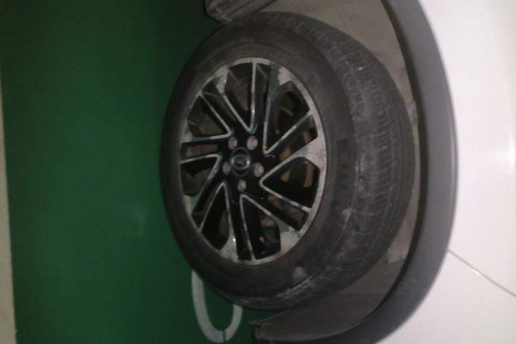Used GAC Trumpchi GS4 2015 200T G-DCT Elite Edition Right Front Wheel Hub