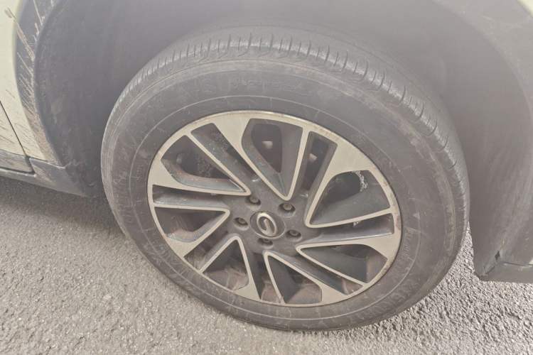Used GAC Trumpchi GS4 2015 200T G-DCT Elite Edition Right Front Wheel Hub