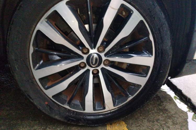 Used GAC Trumpchi GS4 2015 200T G-DCT Luxury Edition Right Front Wheel Hub