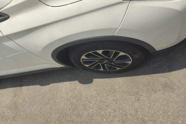 Used GAC Trumpchi GS4 2015 200T Manual Luxury Edition Right Front Wheel Hub