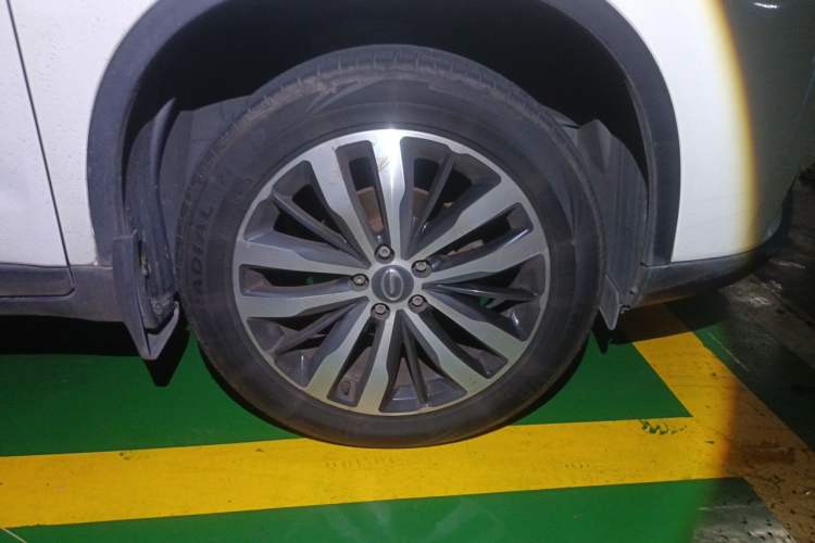 Used GAC Trumpchi GS4 2015 200T G-DCT Luxury Edition Right Front Wheel Hub
