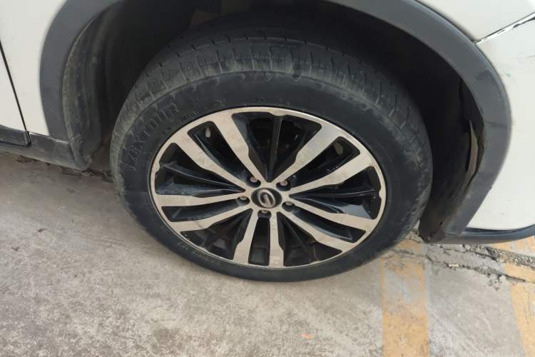 Used GAC Trumpchi GS4 2015 200T G-DCT Luxury Edition Right Front Wheel Hub