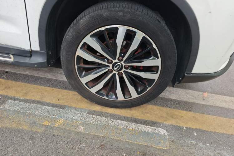 Used GAC Trumpchi GS4 2015 200T G-DCT Luxury Edition Right Front Wheel Hub