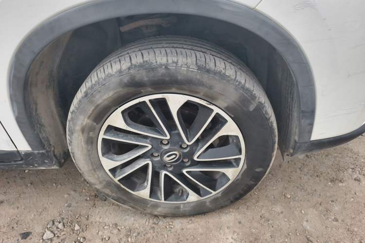 Used GAC Trumpchi GS4 2015 200T G-DCT Elite Edition Right Front Wheel Hub
