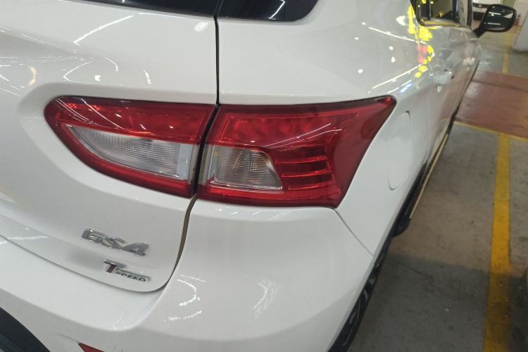 Used GAC Trumpchi GS4 2015 200T G-DCT Luxury Edition Right Rear Taillight