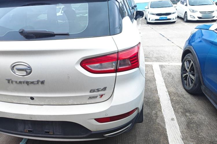 Used GAC Trumpchi GS4 2015 200T Manual Elite Edition Right Rear Taillight