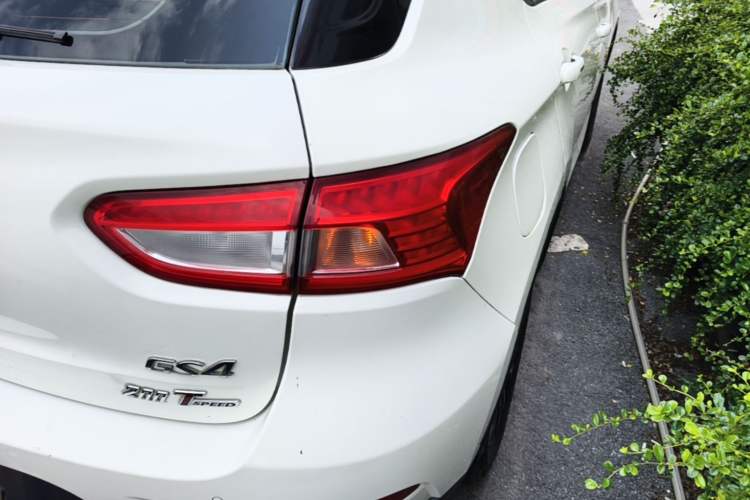 Used GAC Trumpchi GS4 2015 200T G-DCT Elite Edition Right Rear Taillight