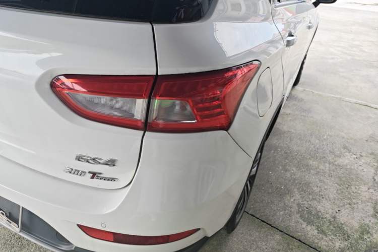 Used GAC Trumpchi GS4 2015 200T G-DCT Prestige Edition Right Rear Taillight