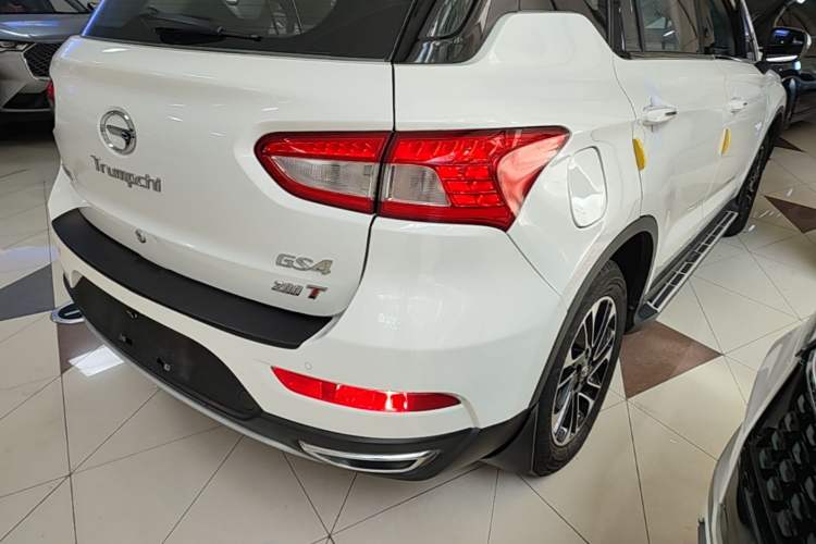 Used GAC Trumpchi GS4 2015 200T Manual Elite Edition Right Rear Taillight