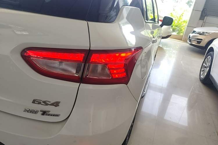 Used GAC Trumpchi GS4 2015 200T G-DCT Luxury Edition Right Rear Taillight