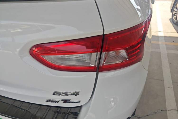 Used GAC Trumpchi GS4 2015 200T G-DCT Luxury Edition Right Rear Taillight
