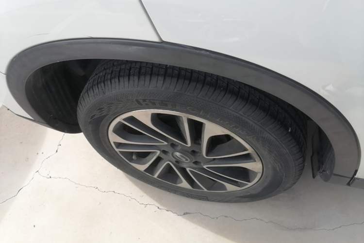Used GAC Trumpchi GS4 2015 200T G-DCT Elite Edition Right Rear Wheel Hub