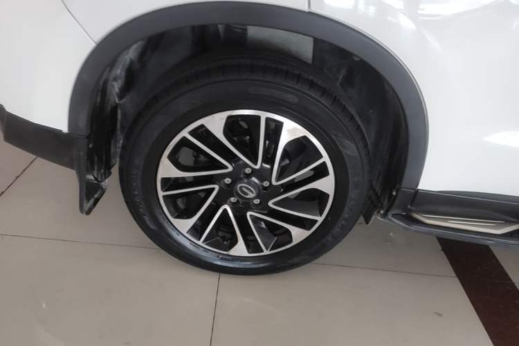 Used GAC Trumpchi GS4 2015 200T Manual Elite Edition Right Rear Wheel Hub