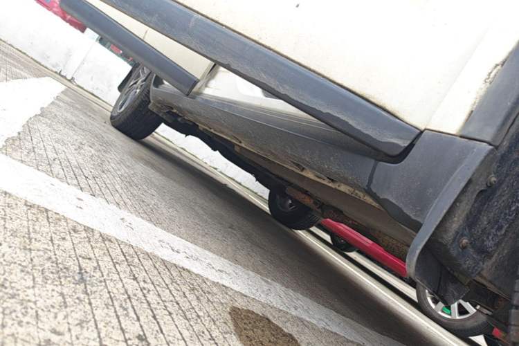 Used GAC Trumpchi GS4 2015 200T Manual Elite Edition Right Side Sill