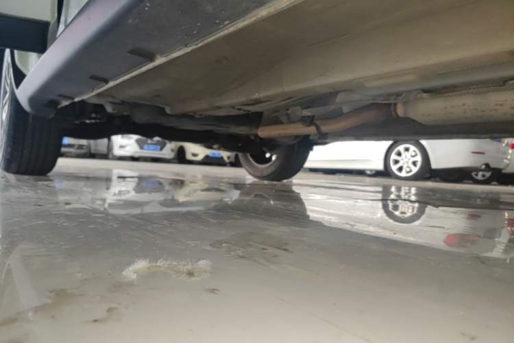 Used GAC Trumpchi GS4 2015 200T G-DCT Elite Edition Right Side Sill