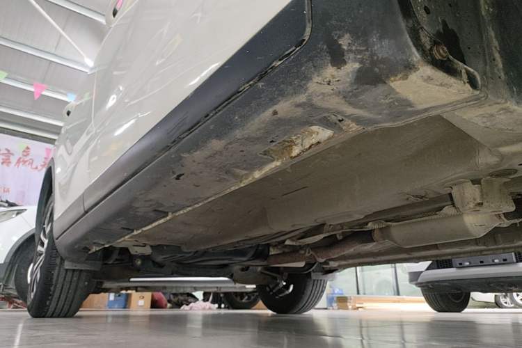 Used GAC Trumpchi GS4 2015 200T G-DCT Luxury Edition Right Side Sill