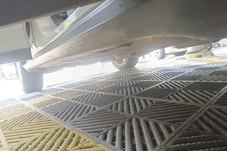 Used GAC Trumpchi GS4 2015 200T G-DCT Comfort Edition Right Side Sill
