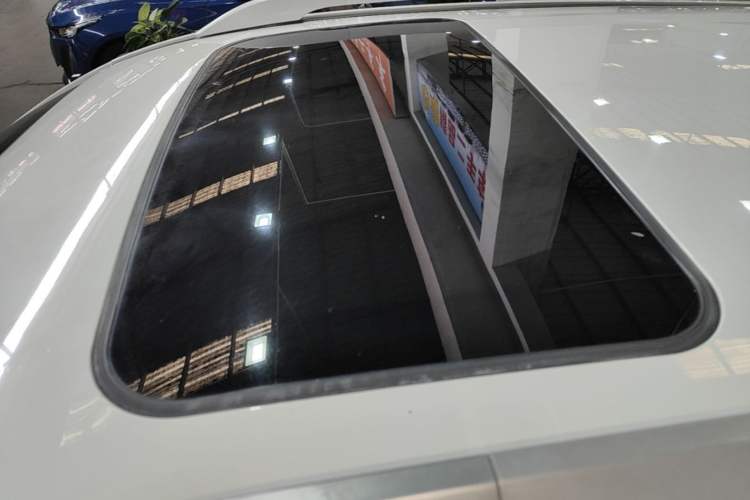 Used GAC Trumpchi GS4 2015 200T G-DCT Elite Edition Roof