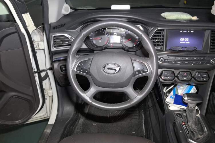 Used GAC Trumpchi GS4 2015 200T G-DCT Luxury Edition Steering Wheel