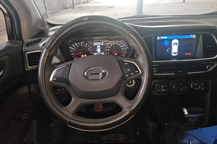 Used GAC Trumpchi GS4 2015 200T G-DCT Elite Edition Steering Wheel