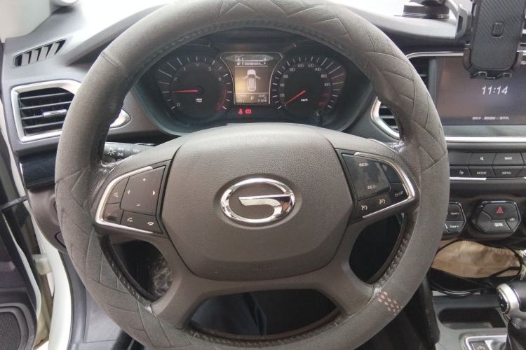 Used GAC Trumpchi GS4 2015 200T G-DCT Luxury Edition Steering Wheel