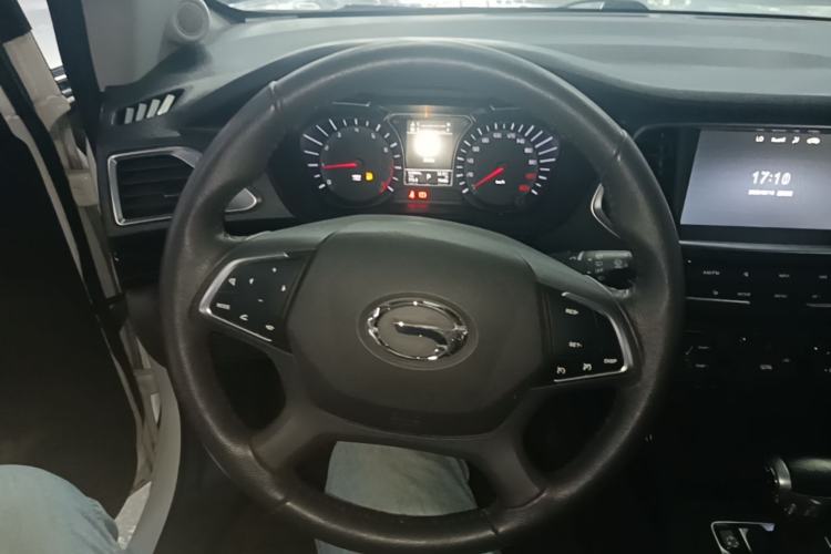 Used GAC Trumpchi GS4 2015 200T G-DCT Luxury Edition Steering Wheel