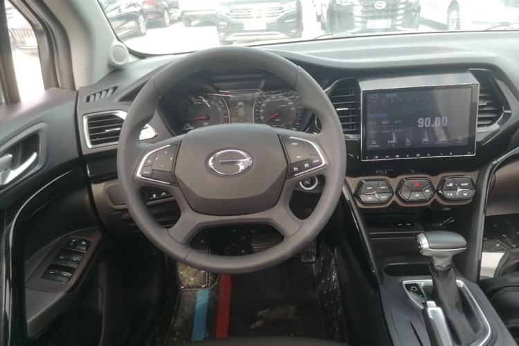 Used GAC Trumpchi GS4 2015 200T G-DCT Elite Edition Steering Wheel