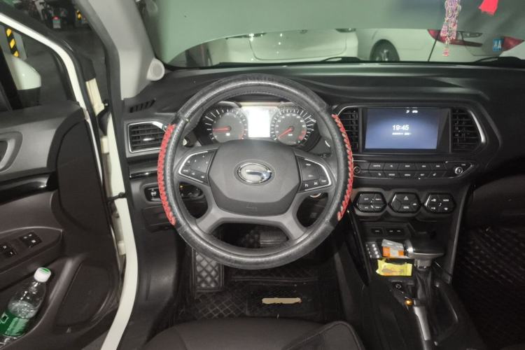 Used GAC Trumpchi GS4 2015 200T G-DCT Luxury Edition Steering Wheel